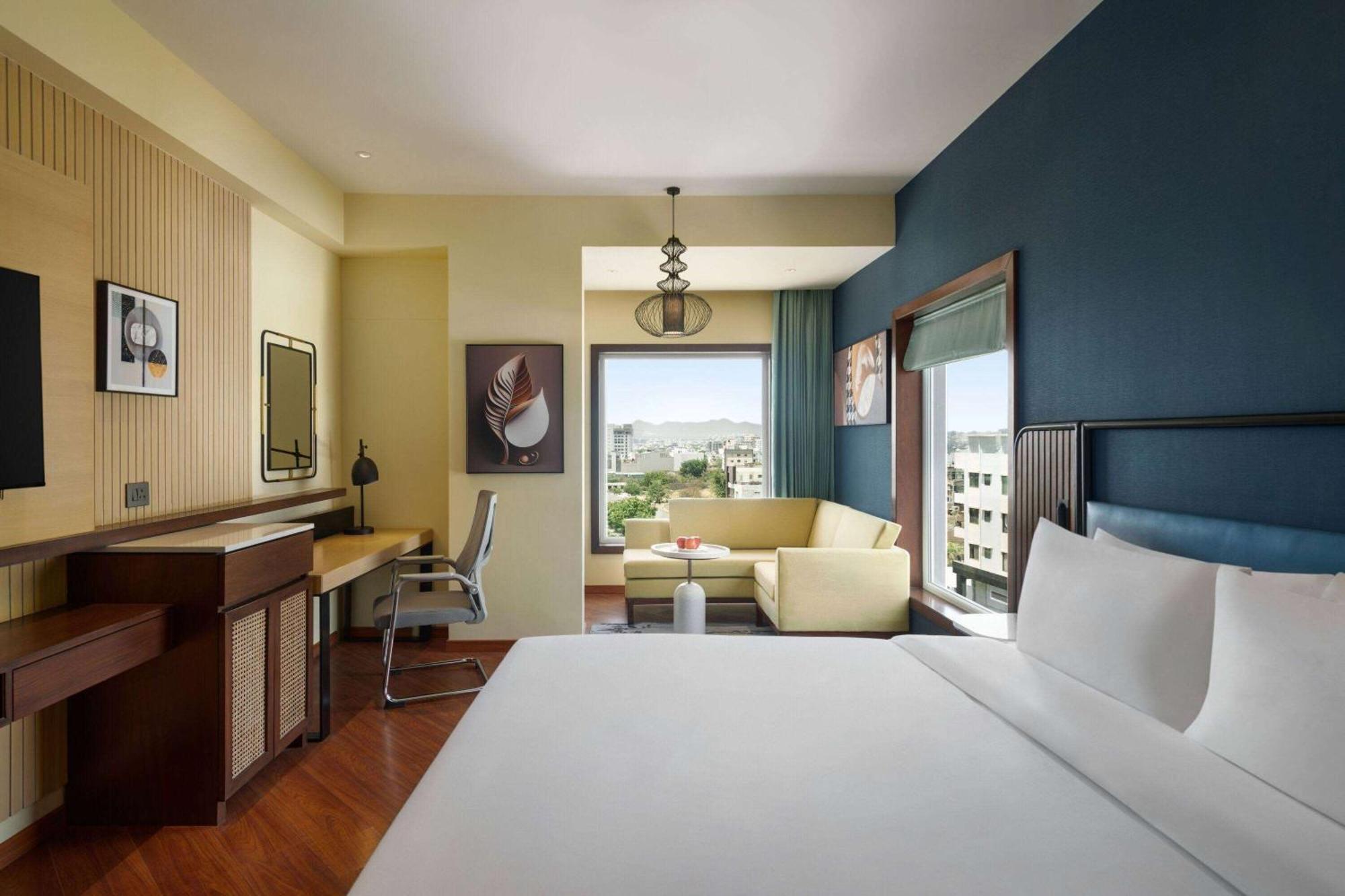 Ramada Encore By Wyndham Udaipur Roopnagar ภายนอก รูปภาพ