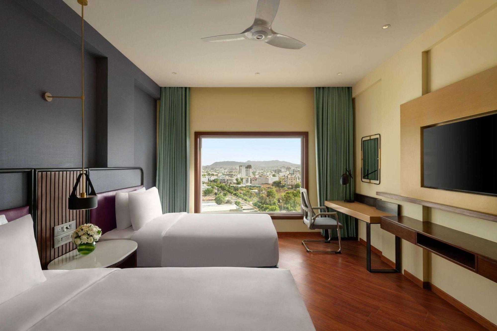 Ramada Encore By Wyndham Udaipur Roopnagar ภายนอก รูปภาพ