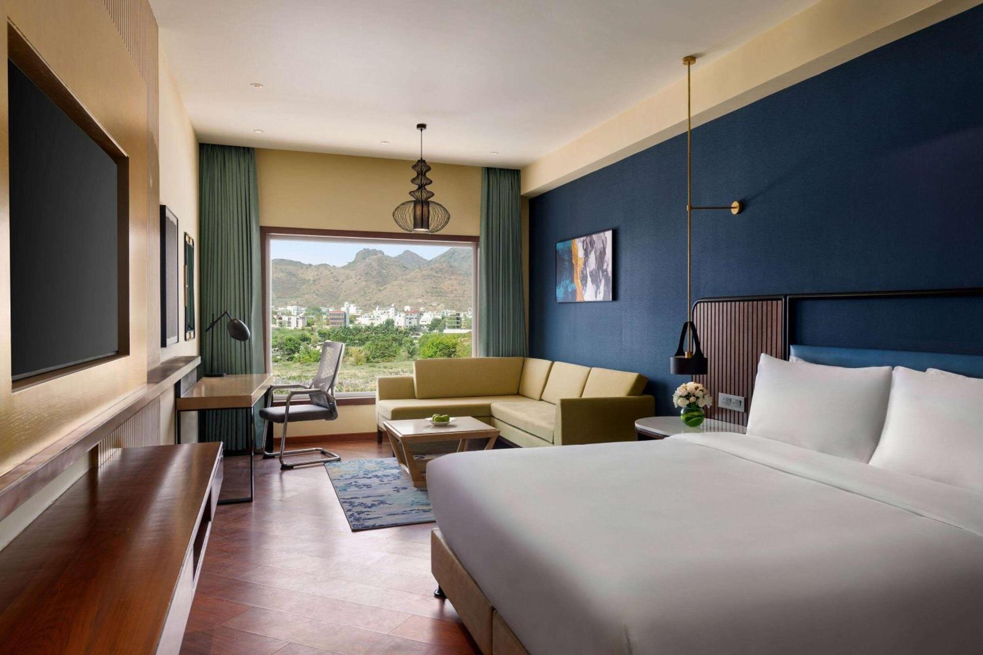 Ramada Encore By Wyndham Udaipur Roopnagar ภายนอก รูปภาพ